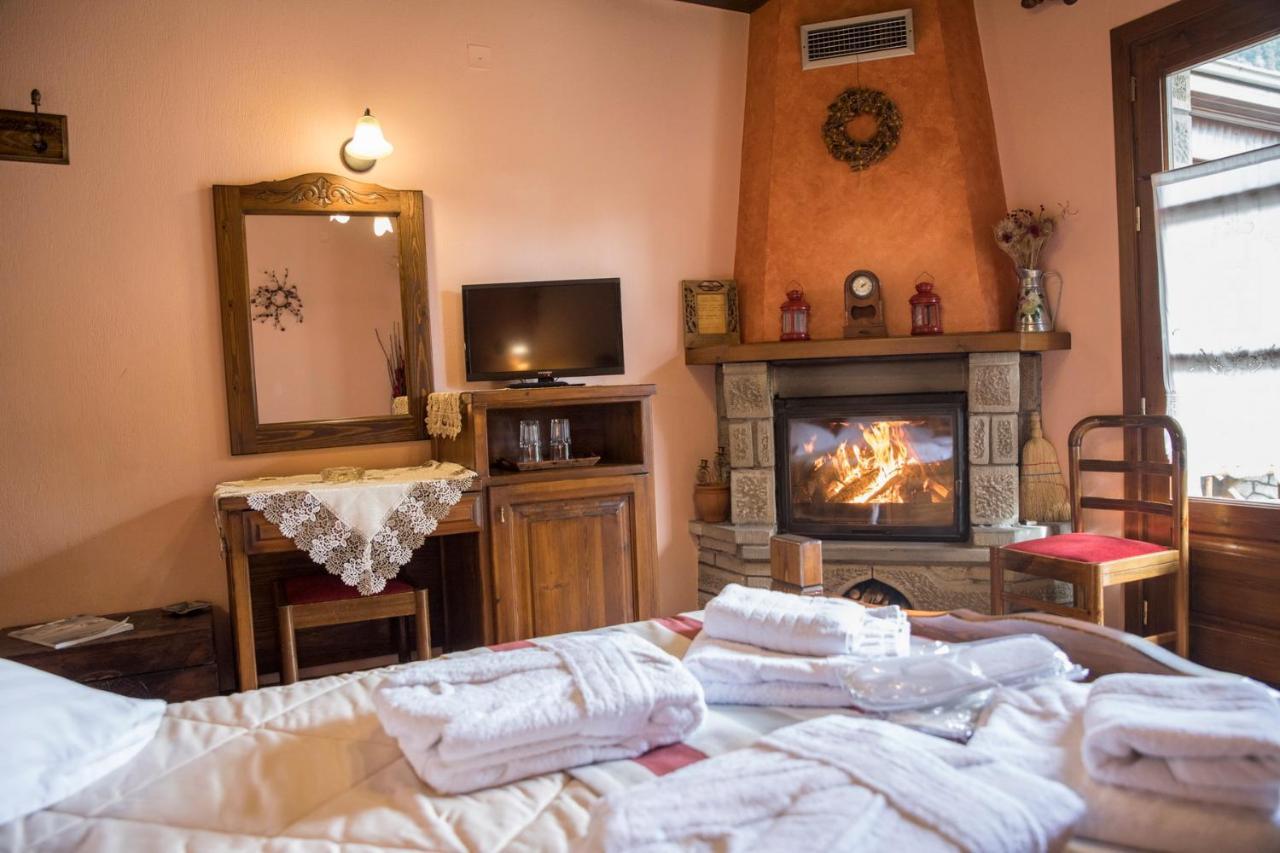 Archontiko Tsiboni Hotel Eláti Kültér fotó